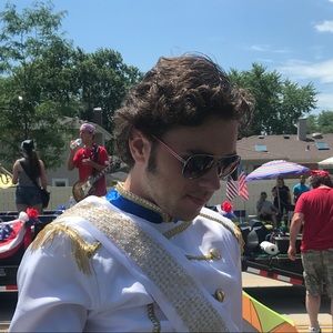 Meet your Posher, Sammy